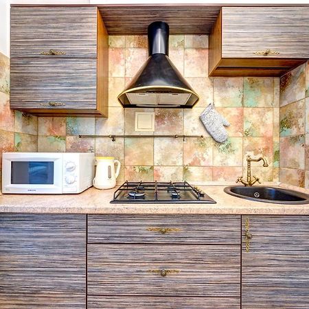 Світло! Vip Apartment In The Druzhby Narodiv Metro Station Kiev Extérieur photo