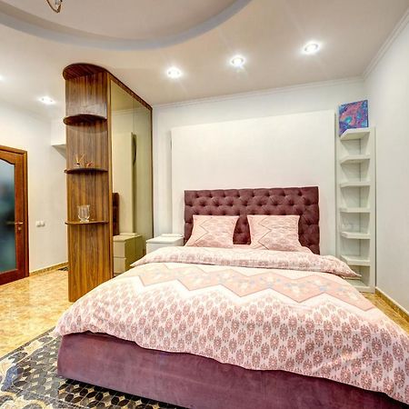 Світло! Vip Apartment In The Druzhby Narodiv Metro Station Kiev Extérieur photo